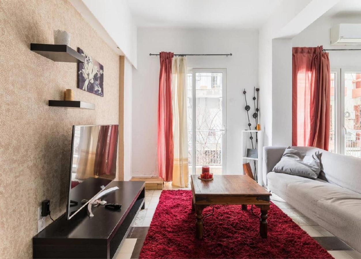 Apartament 2Bd- Perfect Location With Square View Saloniki Zewnętrze zdjęcie