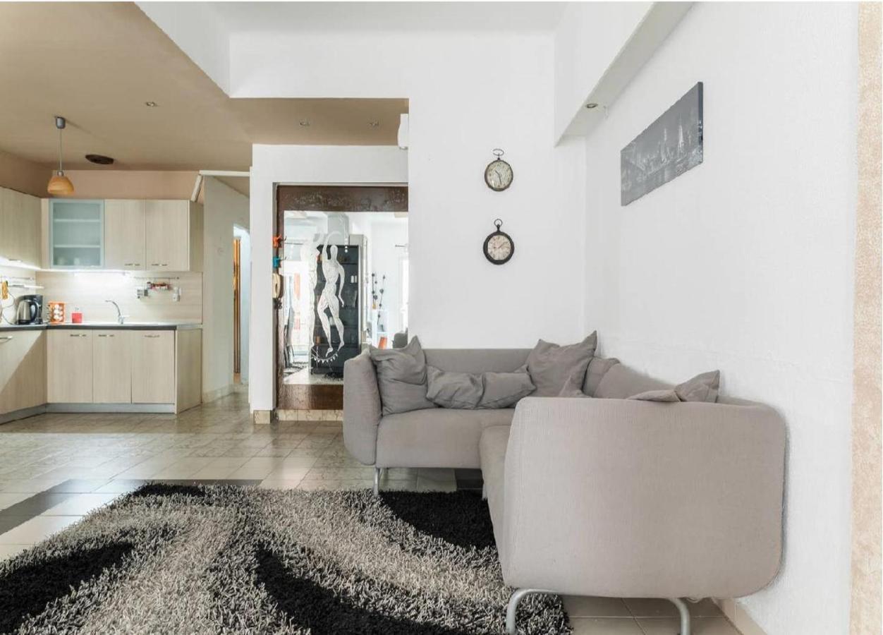 Apartament 2Bd- Perfect Location With Square View Saloniki Zewnętrze zdjęcie